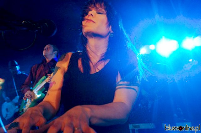 Beth Hart in Warsaw 2013 (14)